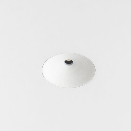 چراغ سقفی توکار دارکلانس